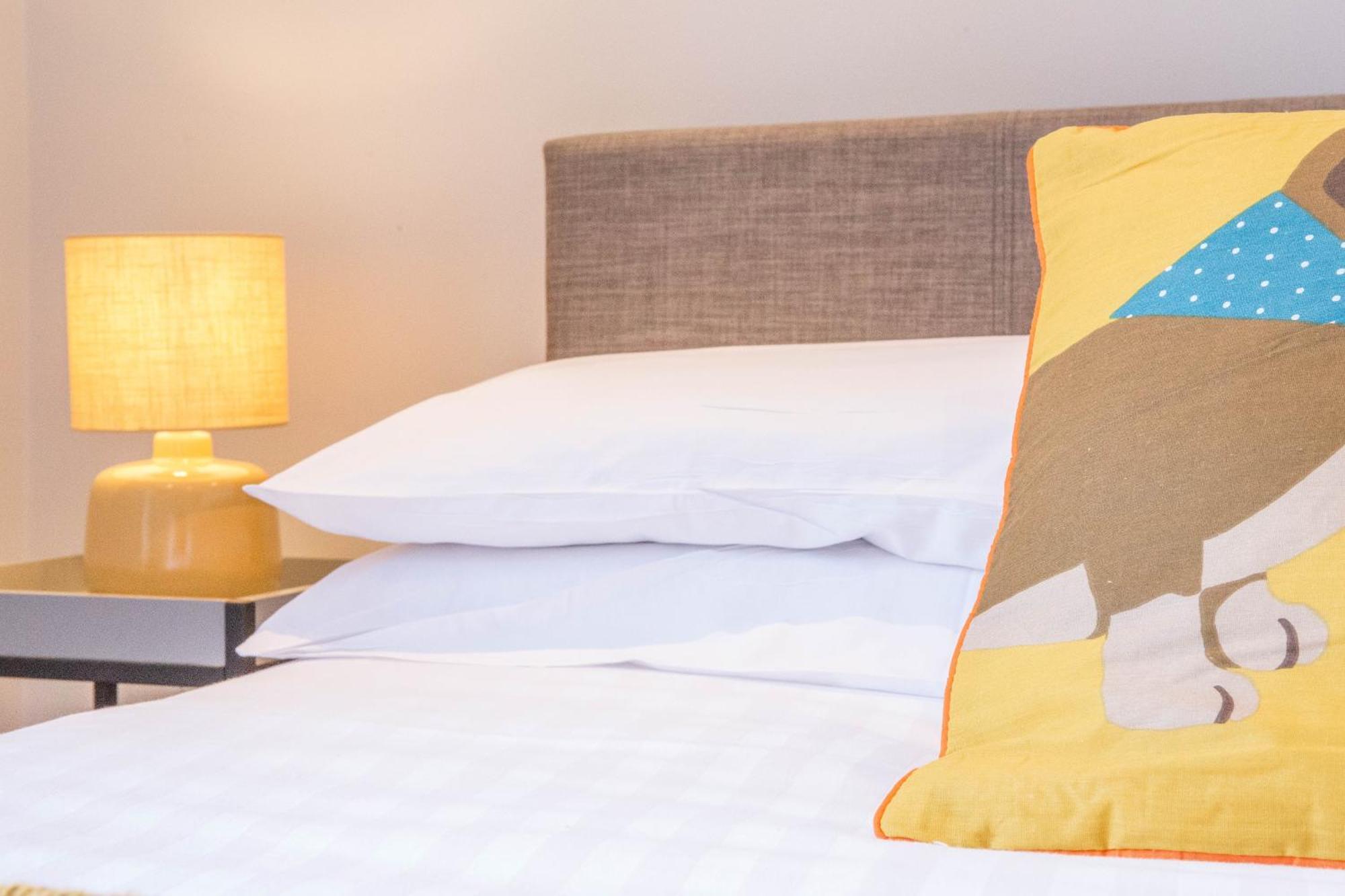 Cosy, Central Flat For Up To 4 With Park View Oxford Exterior foto